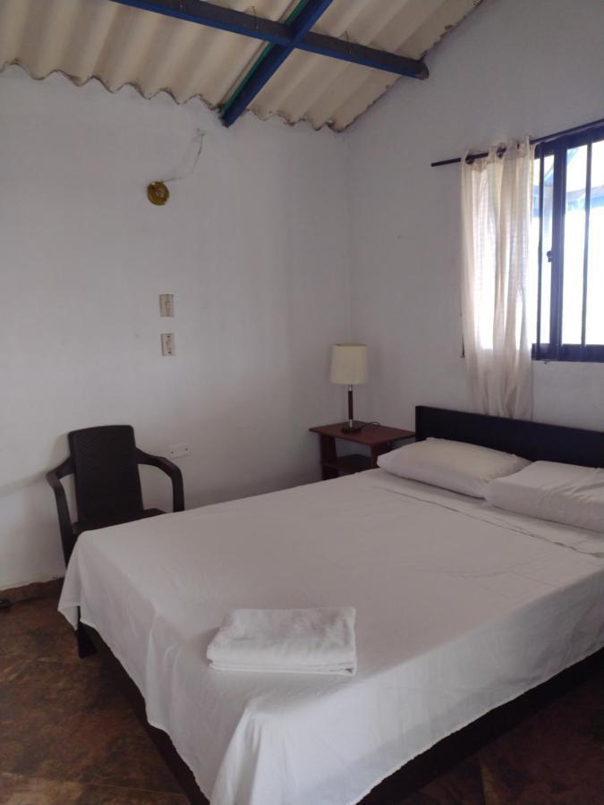Finca Exclusividad Familiar O Grupo De Amigos Capacidad Hasta 12 Personas Calles En Placa Huella, Caminata Ecologica Alban  Ngoại thất bức ảnh