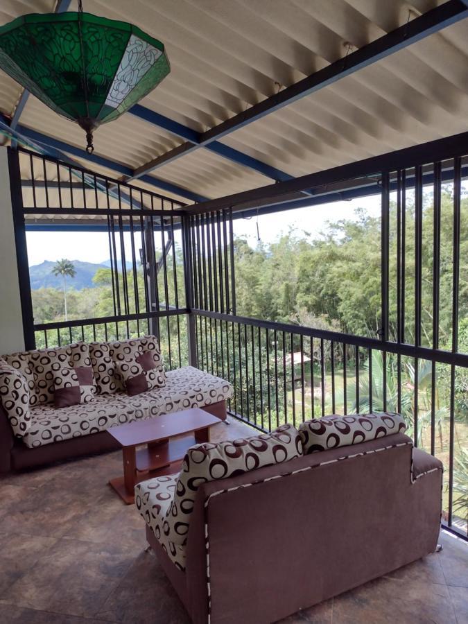 Finca Exclusividad Familiar O Grupo De Amigos Capacidad Hasta 12 Personas Calles En Placa Huella, Caminata Ecologica Alban  Ngoại thất bức ảnh