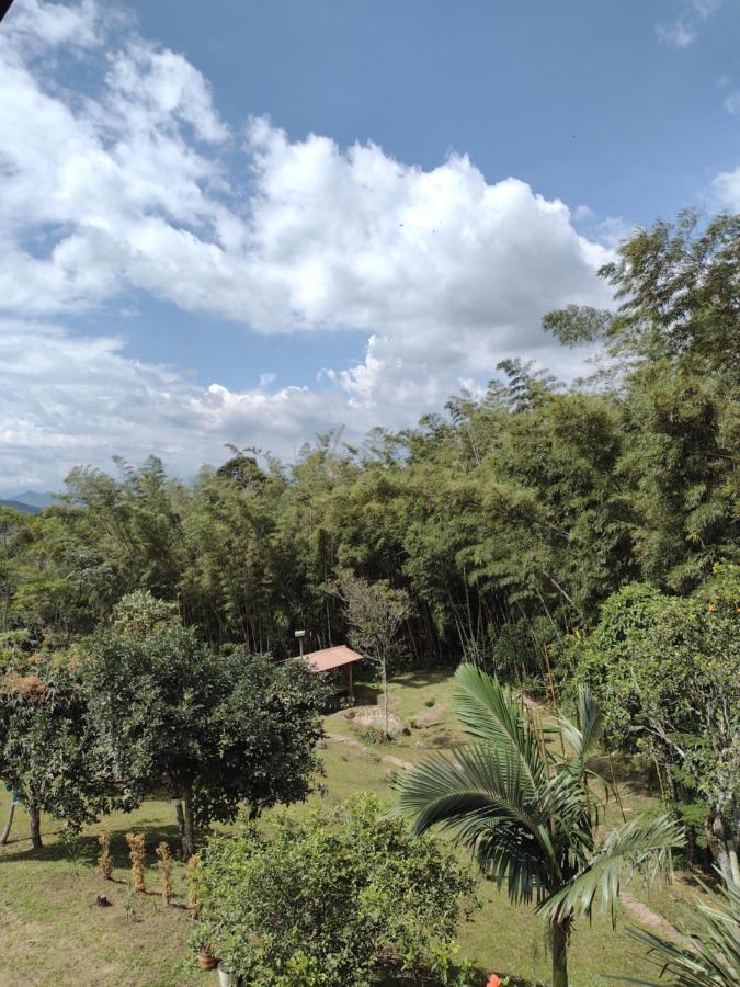 Finca Exclusividad Familiar O Grupo De Amigos Capacidad Hasta 12 Personas Calles En Placa Huella, Caminata Ecologica Alban  Ngoại thất bức ảnh
