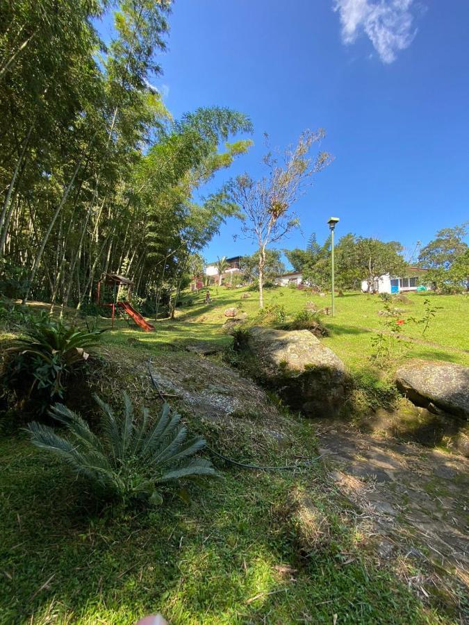 Finca Exclusividad Familiar O Grupo De Amigos Capacidad Hasta 12 Personas Calles En Placa Huella, Caminata Ecologica Alban  Ngoại thất bức ảnh